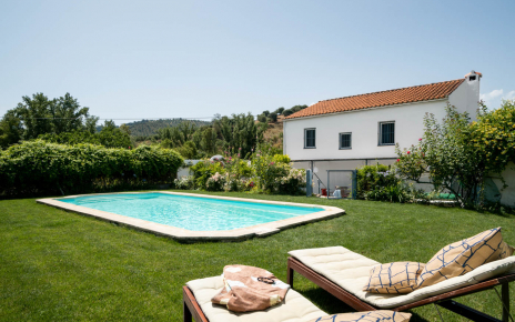 Lawned areas and sunloungers