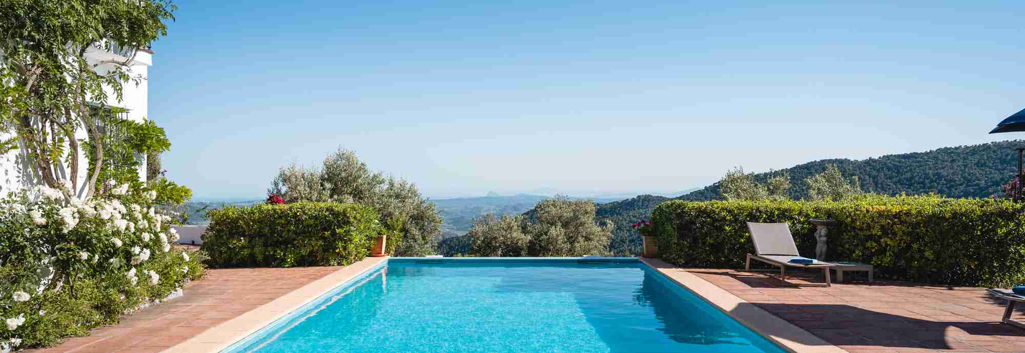 Family home with 10 metre pool and stunning views just outside Gaucin