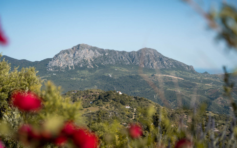 Sierra Crestellina y Mar Mediterráneo