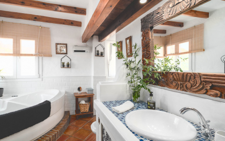 Baño primera planta (con bañera grande y plato de ducha)