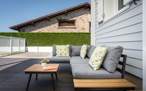 Comfortable outdoor living facilities