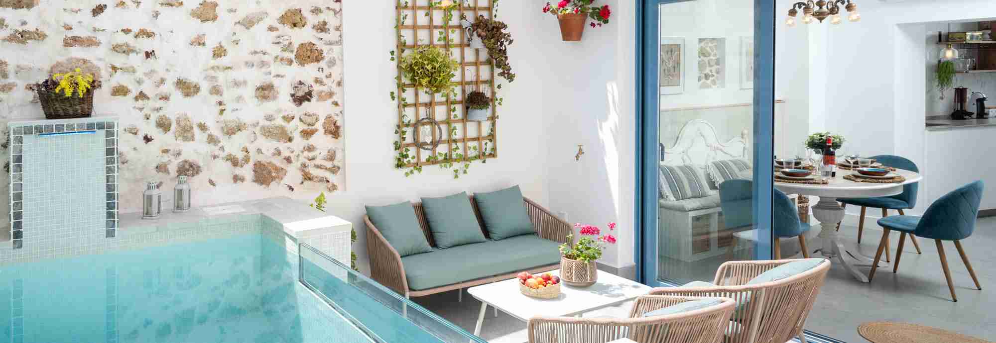 Cosy village house with heated pool in a pretty whitewashed village