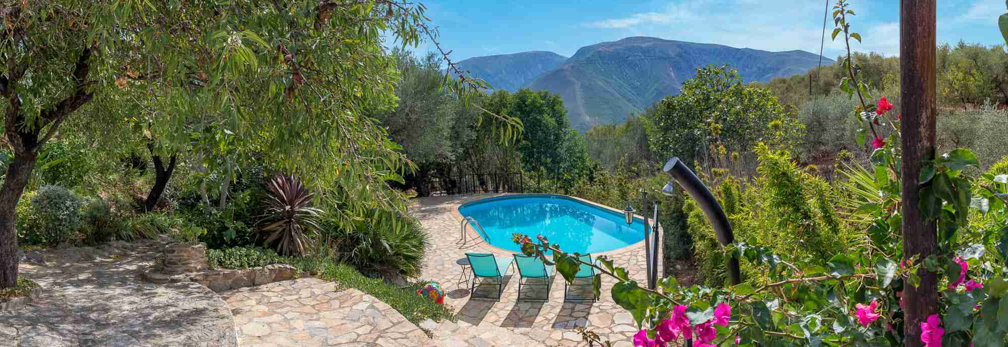 A family cottage for fun in the sun just south from Granada
