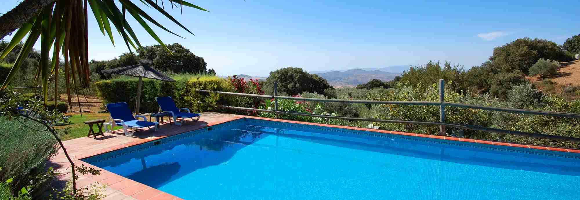 Private 2 bedroom country villa with large pool and pretty gardens