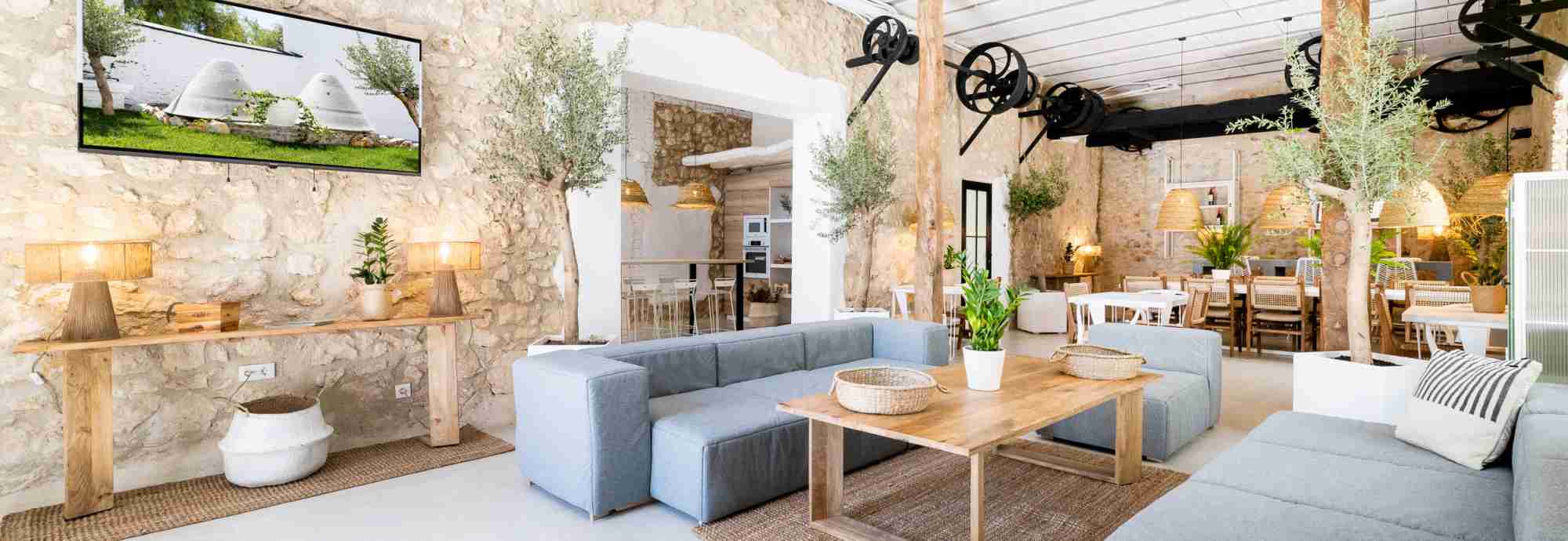 Boutique luxury home in traditional Andalusian village for groups 