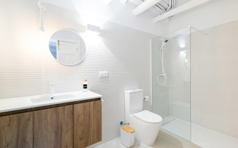 Baño en suite con ducha