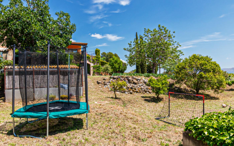 Trampoline (always to be used with care)