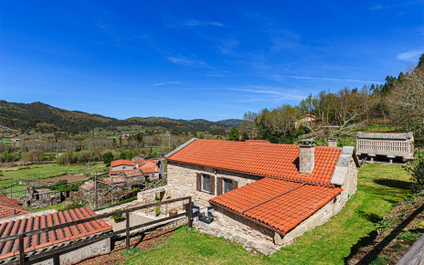 Starins linking different levels