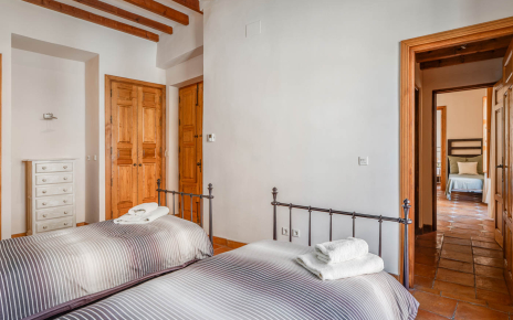 Dormitorio 5 (parte delantera): camas indviduales