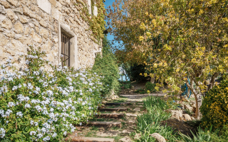 Steps from main entrance to chill out area