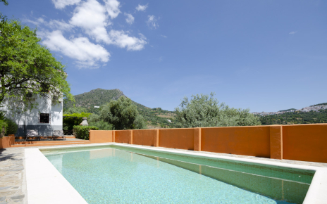 Good sized pool with views to Gaucin and Hacho peak
