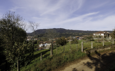 Estás a menos de 2 km de Infiesto (bares,restaurantes,tiendas)