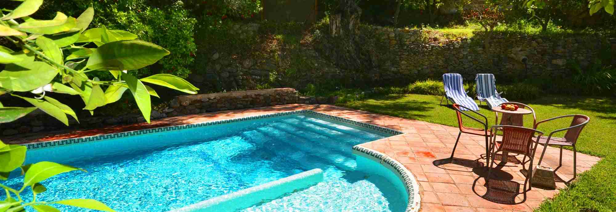 Garden holiday villa with privacy and pool in Orgiva, La Alpujarra