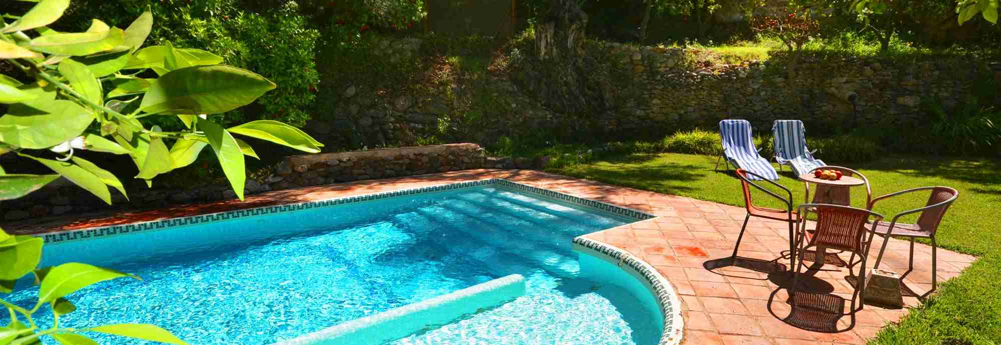 Casa de vacaciones en zona semi tropical con mucha privacidad en La Alpujarra