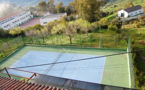 Municipal tennis court in Gaucin